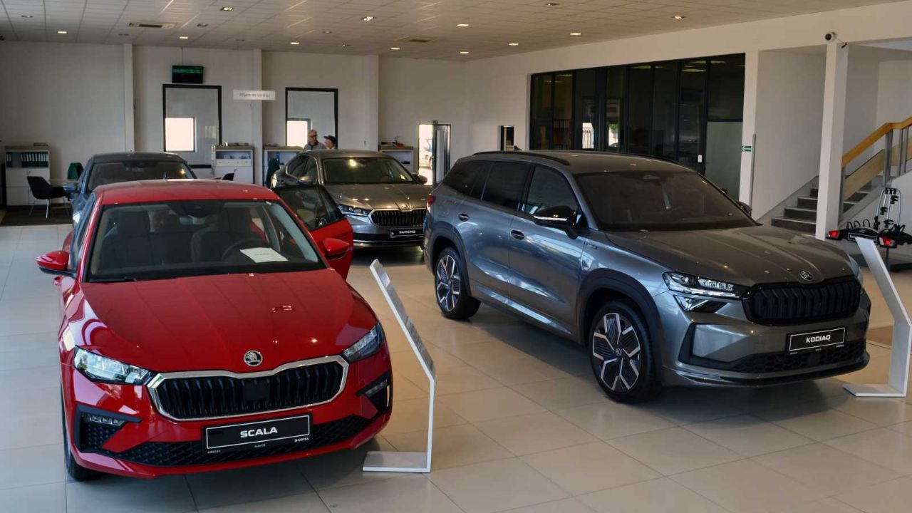 Auto CB hledá nového prodejce nových vozů v plzeňské provozovně