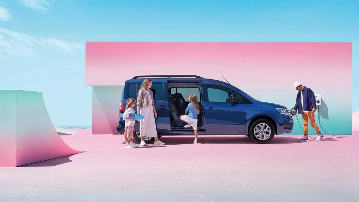 Renault Grand Kangoo E-Tech electric – prostorná varianta pro rodiny a flotily Renault Grand Kangoo E-Tech electric – prostorná varianta pro rodiny a flotily